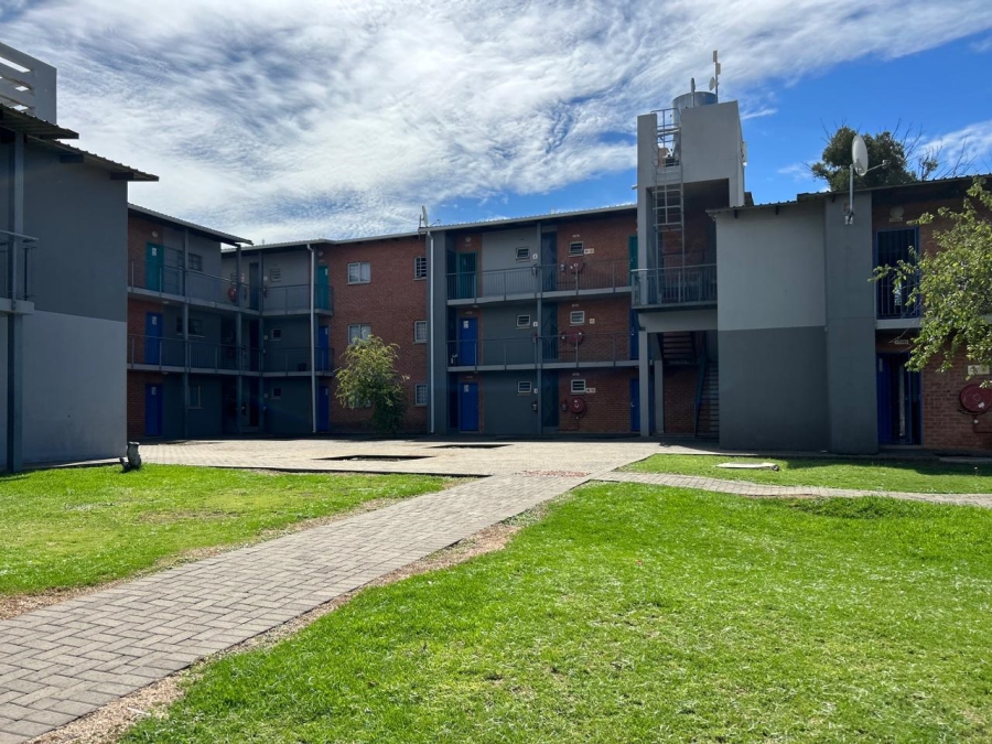 2 Bedroom Property for Sale in Raceway Free State